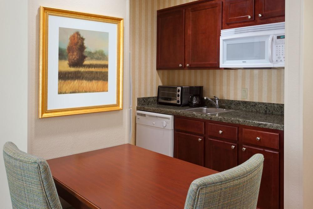 Homewood Suites By Hilton Gainesville Eksteriør bilde