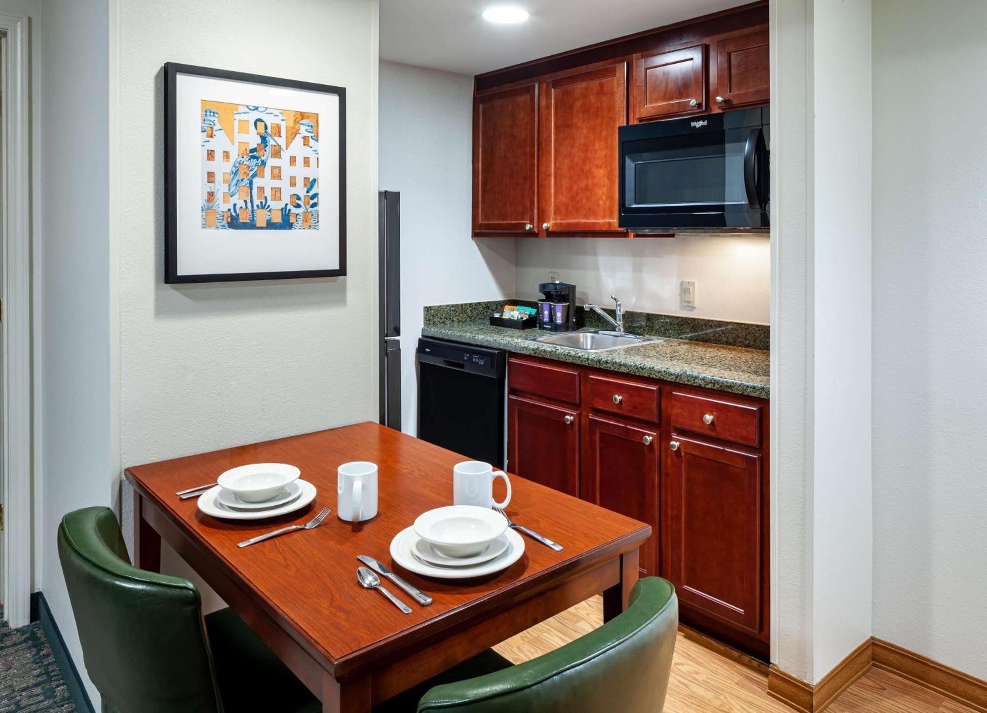 Homewood Suites By Hilton Gainesville Eksteriør bilde