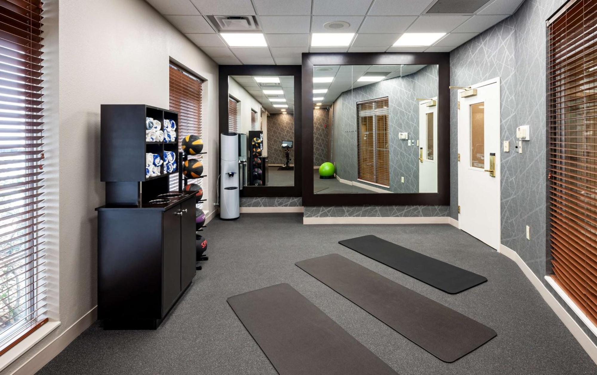 Homewood Suites By Hilton Gainesville Eksteriør bilde